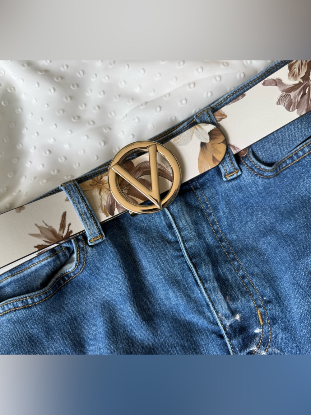 Mario Valentino Guisy Floral Belt - Picture 13 of 13